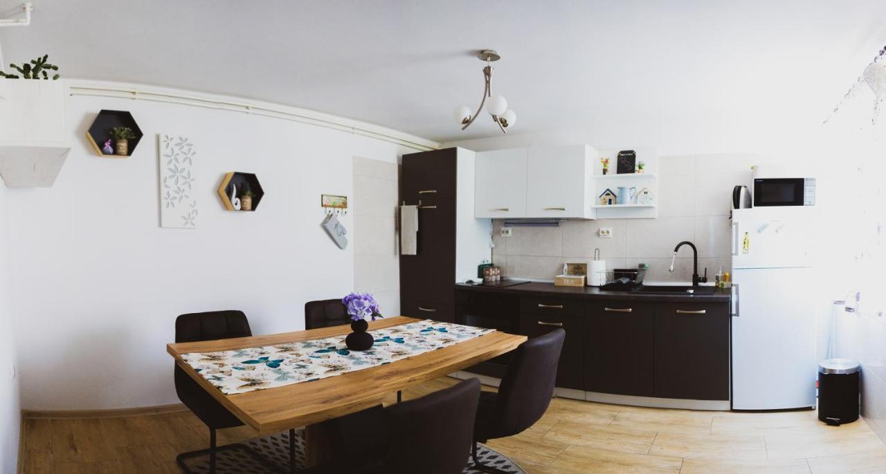 Apartment Đula Ogulin Ngoại thất bức ảnh