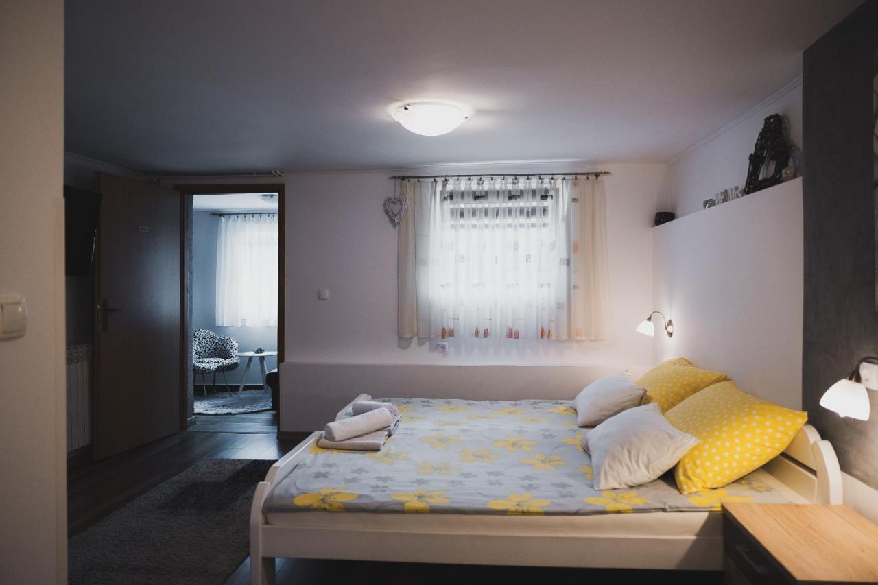 Apartment Đula Ogulin Ngoại thất bức ảnh
